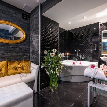 Privátní wellness s Jacuzzi vířivkou - foto č. 9