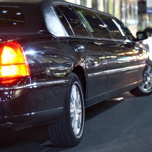 VIP limousine rental with driver